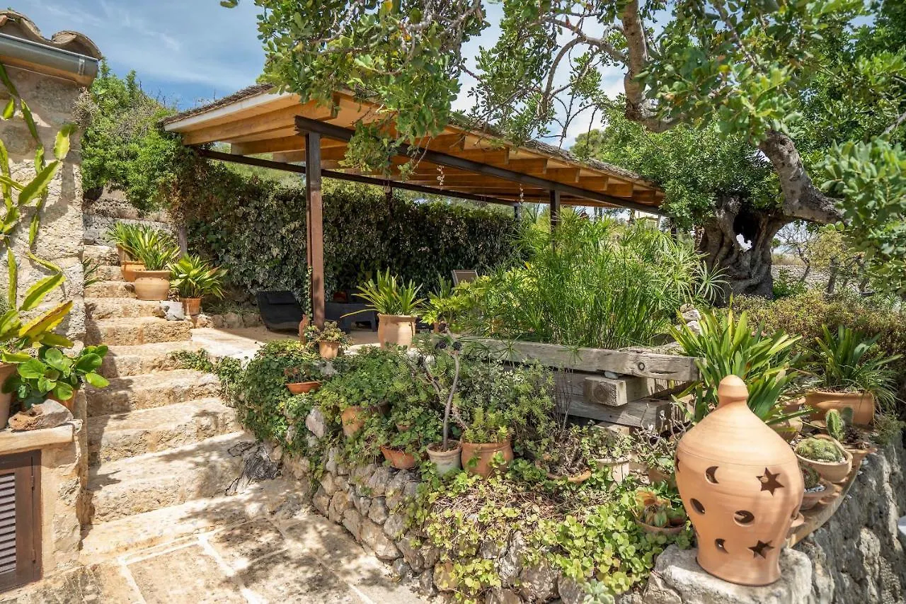 CAN PULIT - finca romántica para 2 con piscina y vistas en Selva  Сasa de vacaciones Selva (Mallorca)