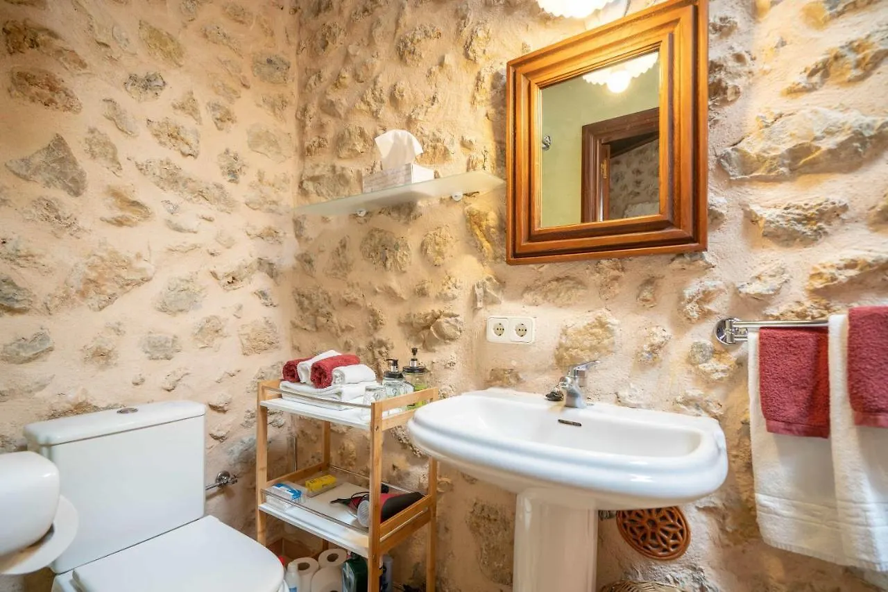 Can Pulit - Finca Romantica Para 2 Con Piscina Y Vistas En Selva  Holiday home